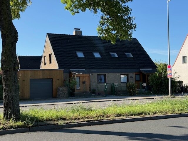 Ihr Traumhaus in Lichtenrade – Modern, komfortabel und einladend!