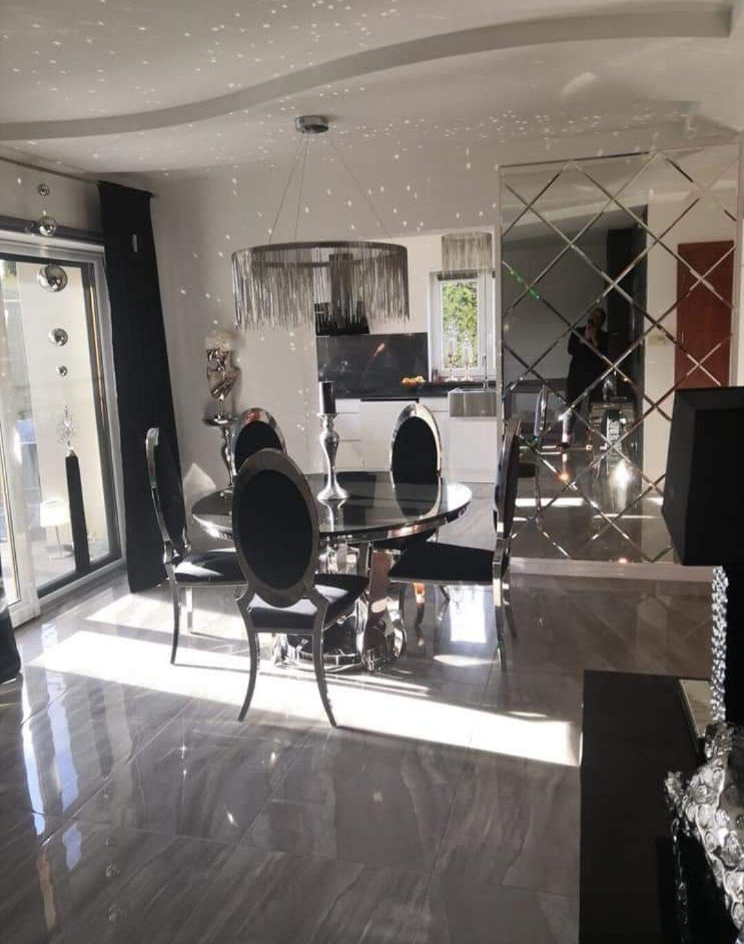 Möbliertes, modernes Haus in Schlesien