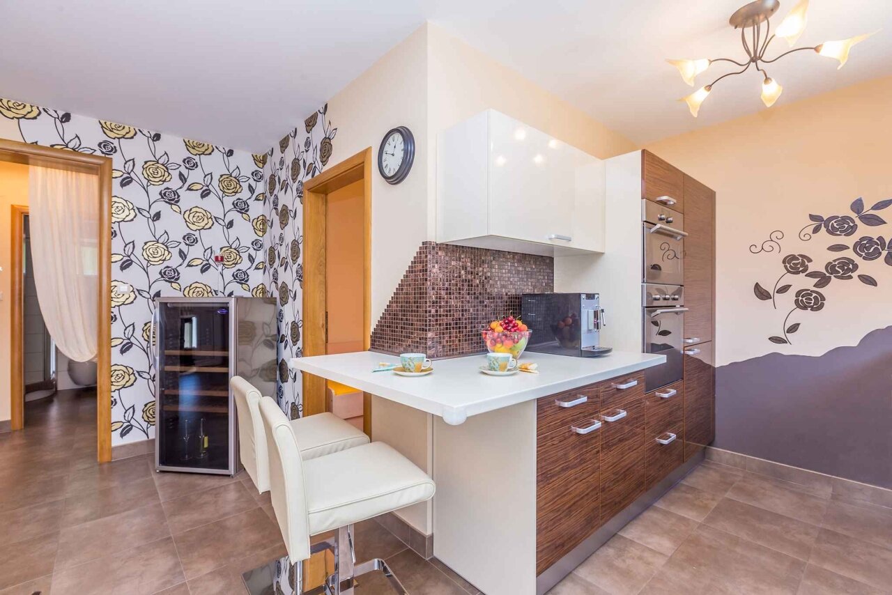 Kroatien! Insel Krk! Traumhaftes Ferienhaus mit Pool in ruhiger Lage