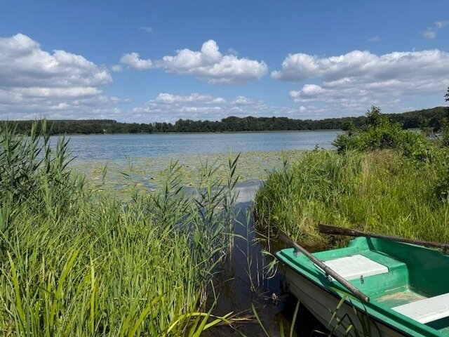 Traumhafte Perle am See mit privatem Bootssteg