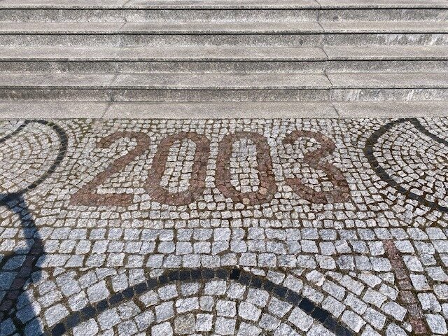 Luxusleben nahe der deutschen Grenze: Ihre Traumvilla mit Einliegerwohnung erwartet Sie!