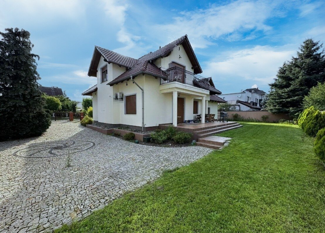 Polen!Großes Einfamilienhaus bei Zierlona Gora