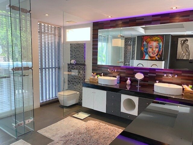 Phänomenale Beachfront Villa mit unglaublichen 180° Panoramblick auf die herrliche Bucht von Patong