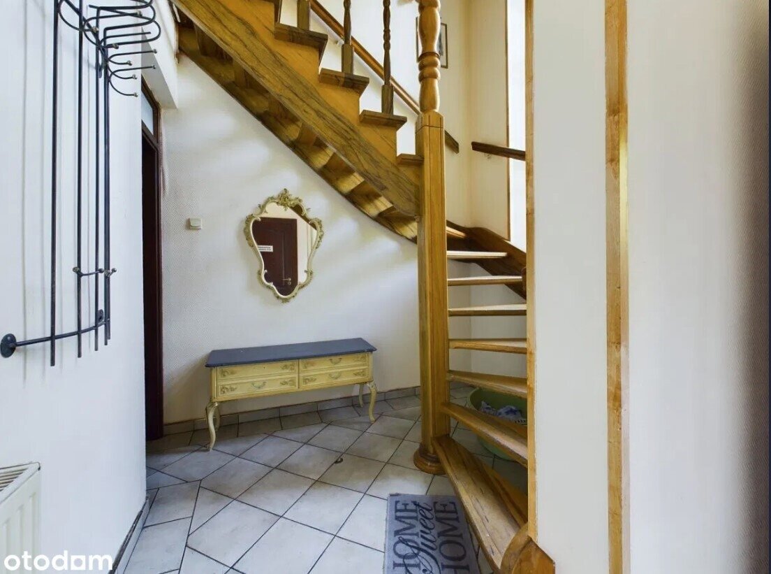 Poland! Baltic Sea! Affordable guest house awaits new owner