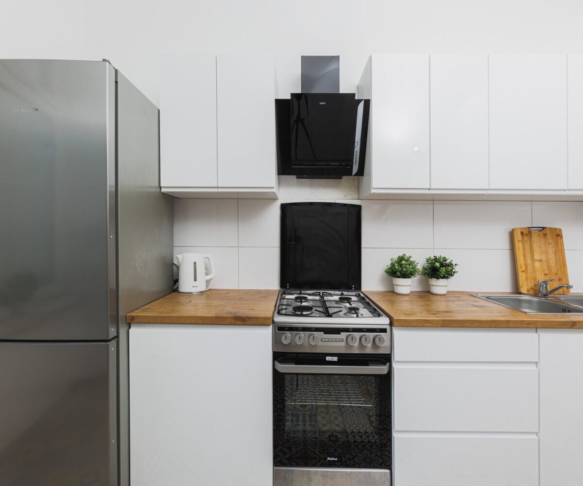 Polen! Wroclaw(Breslau) Sanierte 4 Zimmer Wohnung in gepflegtem Altbau