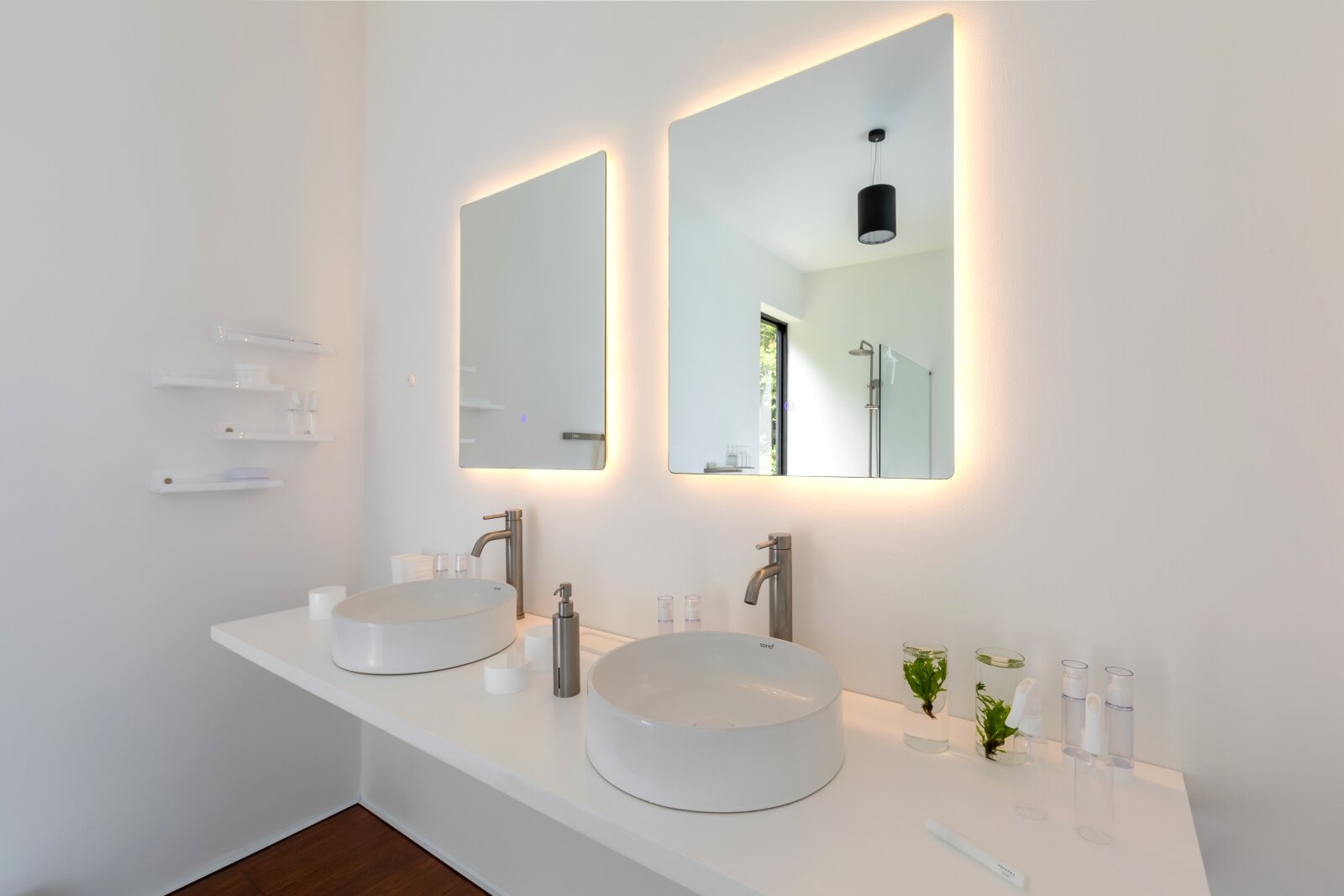 Thailand! Koh Samui! Erstbezug! Sehr anspruchsvolle, energieautarke 195 m² Villa mit 180° Meerblick