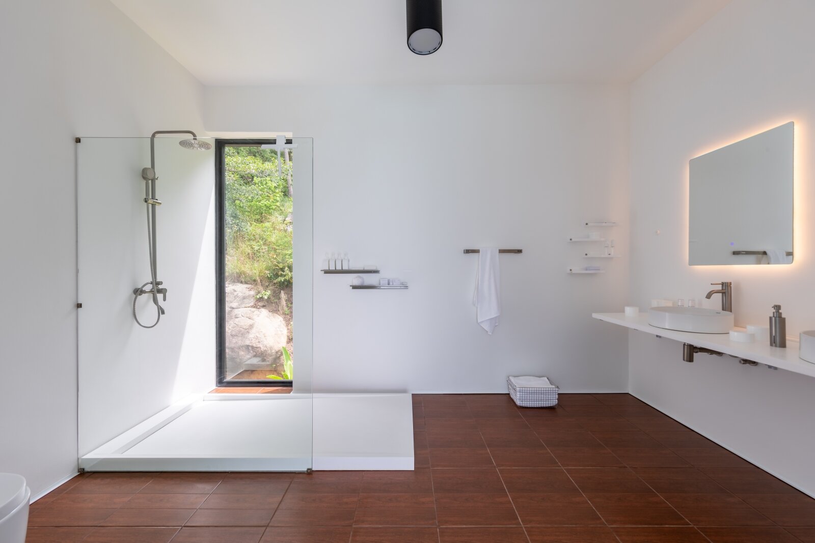 Thailand! Koh Samui! Erstbezug! Sehr anspruchsvolle, energieautarke 195 m² Villa mit 180° Meerblick