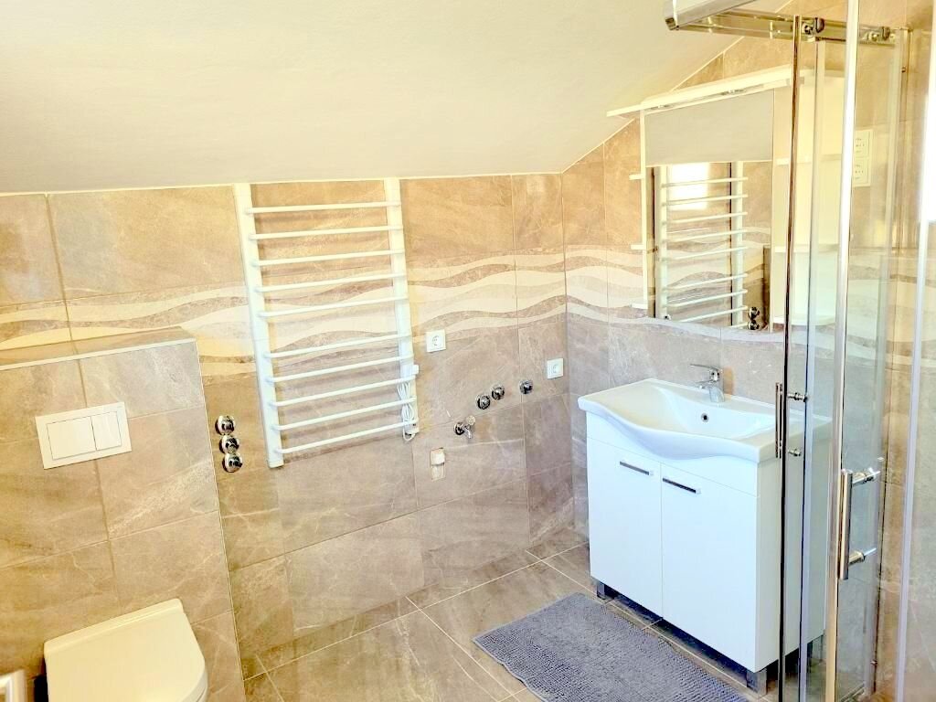 Kroatien! 137m² Apartment mit Meerblick Nähe Zadar