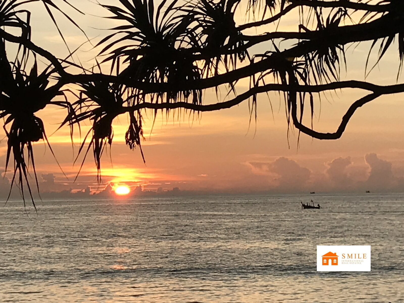 Thailand! Phuket! Möbliertes Luxusapartment in direkter Beach-Lage, Erstbezug!