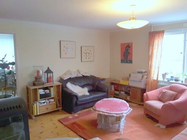 Idyllisches Wohnen im 3 Seitenhof mit Gästehaus am See in Südschweden