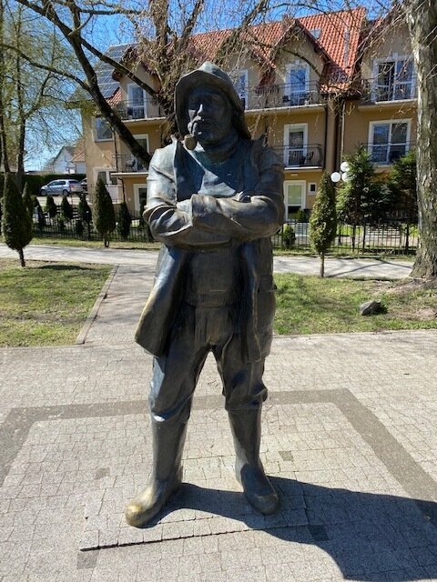 Küstenzauber: Stilvolles 43 m² Apartment mit Balkon und Parkplatz in Rewal