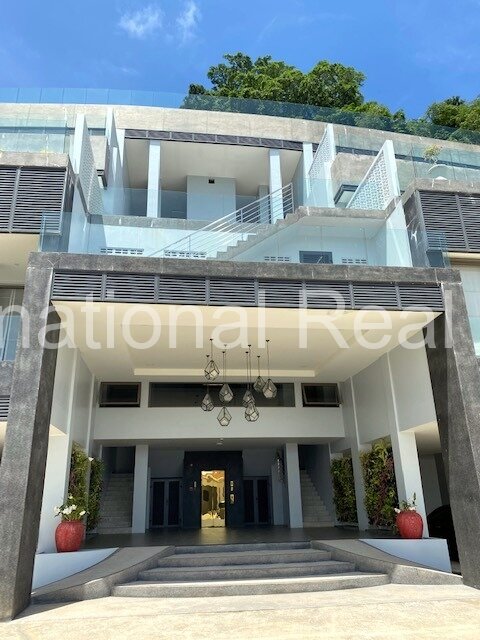 Exklusives Apartment mit Pool und Sea View, möbliert