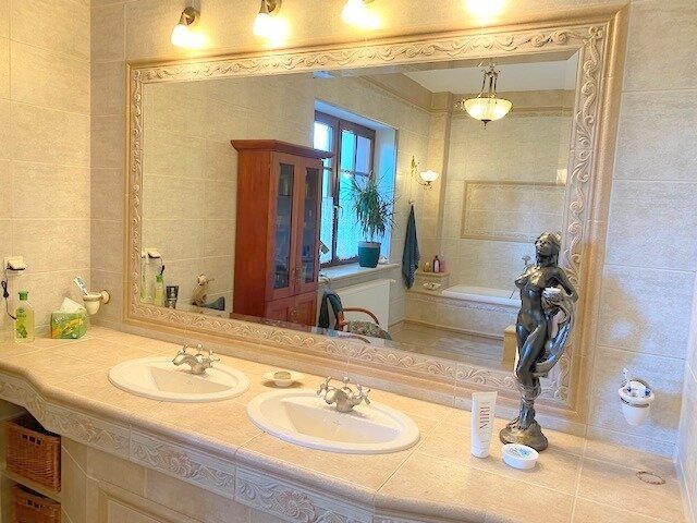 Exklusive Perle mit viel Charme am Stettiner Haff auf großzügigen Grundstück! Provisionsfrei!