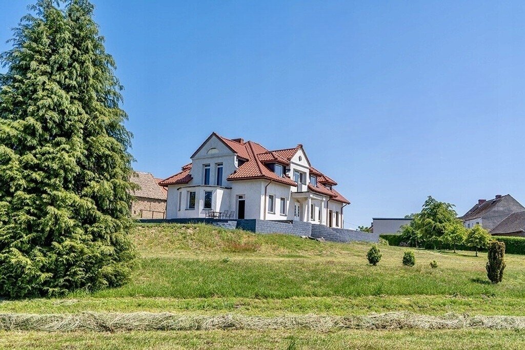 Preisgünstige Villa mit Einliegerwohnung am Pszczewskie See im Lebuser Land