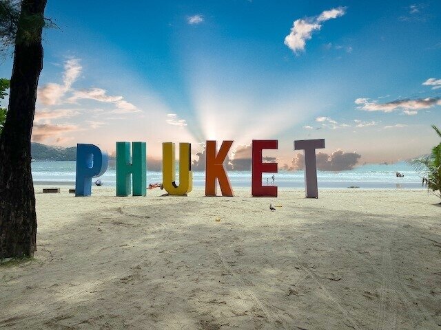 Phuket! Meet the owner, Luxus- Hotelapartment am Bang Tao Beach, Erstbezug