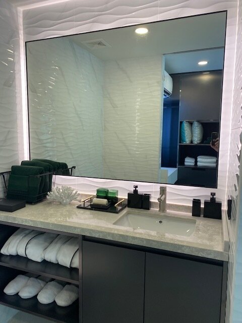 Phuket! Meet the owner, Luxus- Hotelapartment am Bang Tao Beach, Erstbezug