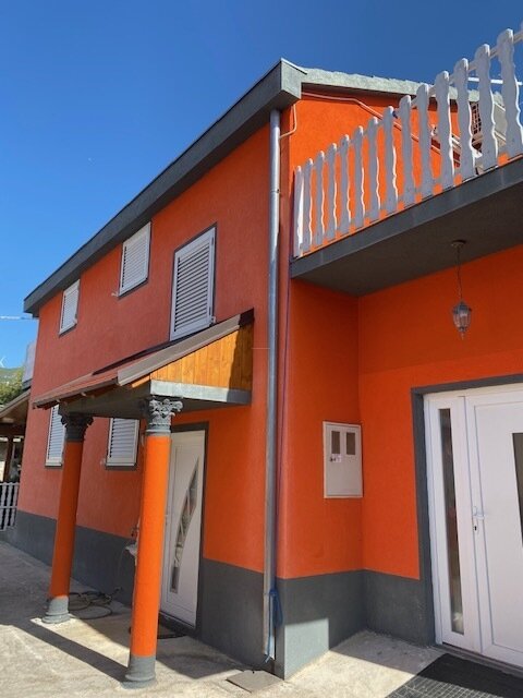 Kroatien! Zadar! Traumhaft gelegenes Haus mit Blick auf Berge und Meer