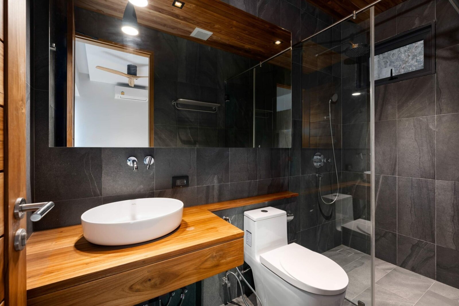 Opulente Residenz auf Koh Samui mit Meerblick und Pool