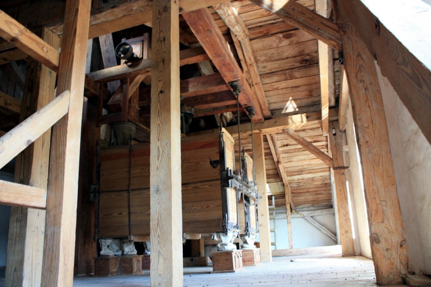 Historische Wassermühle mit eigener Stromversorgng zwischen Stettin und Kolberg