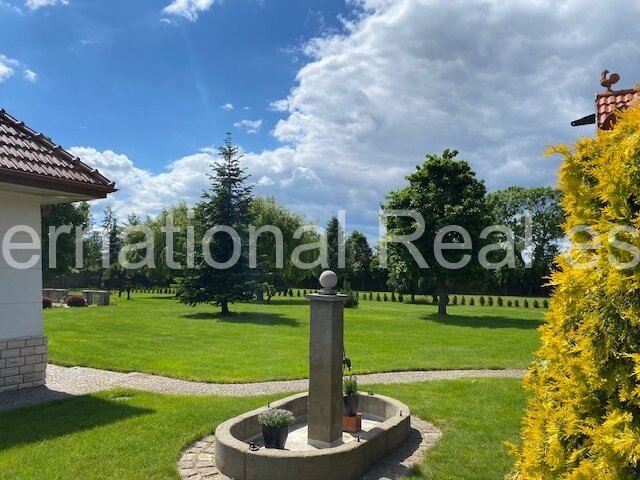 Exklusive Residenz mit großem Grundstück in Stettin, provisionsfrei