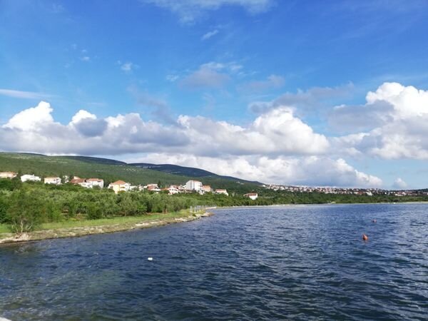 2 Familienhaus mit Meerblick, Nähe Zadar