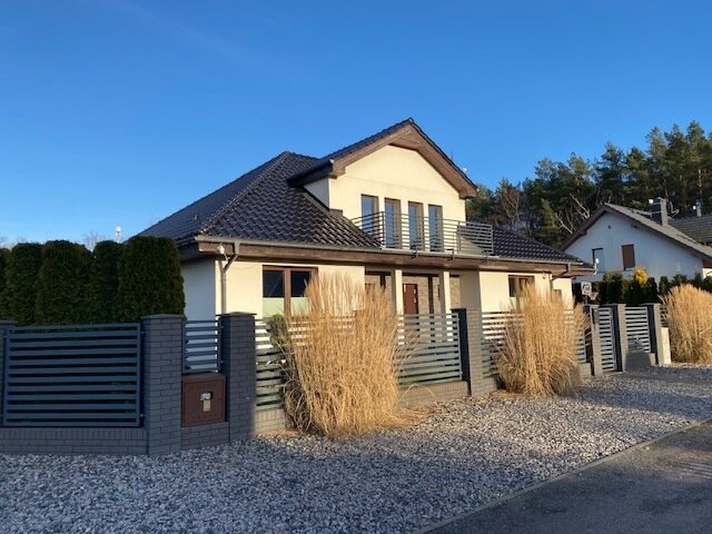 Polen! Stettin, attraktives Einfamilienhaus am Stettiner Haff