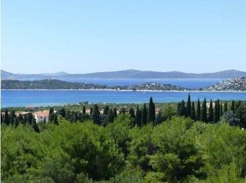 Kroatien! Vodice! Top Villa im komfortabler Lage mit Pool