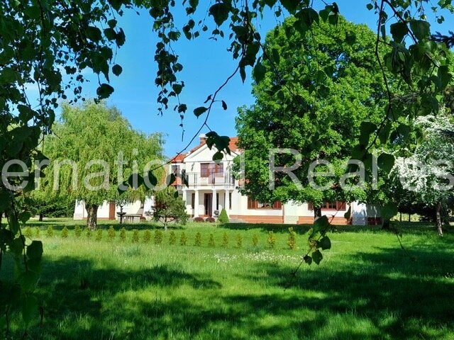 Exklusive Residenz mit großem Grundstück in Stettin, provisionsfrei