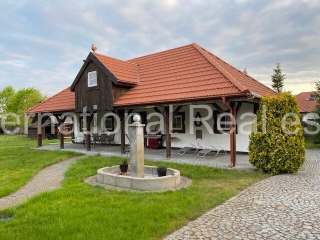 Exklusive Residenz mit großem Grundstück in Stettin, provisionsfrei