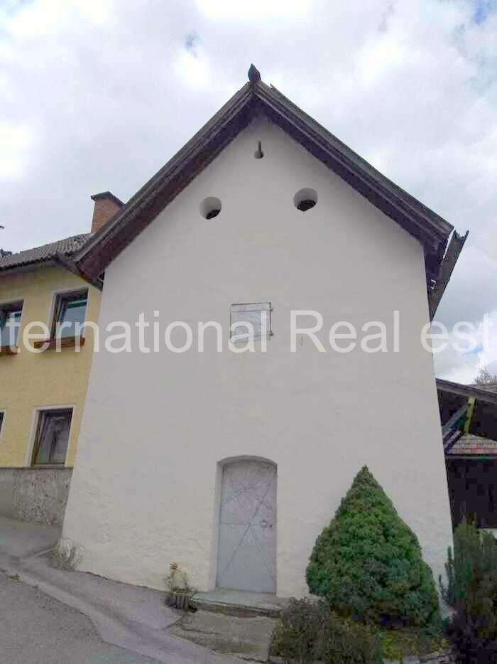 Älteres Landhaus im Salzburger Land