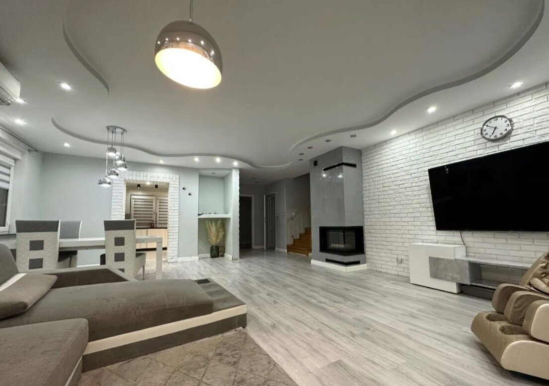 Polen!Großes Einfamilienhaus bei Zierlona Gora