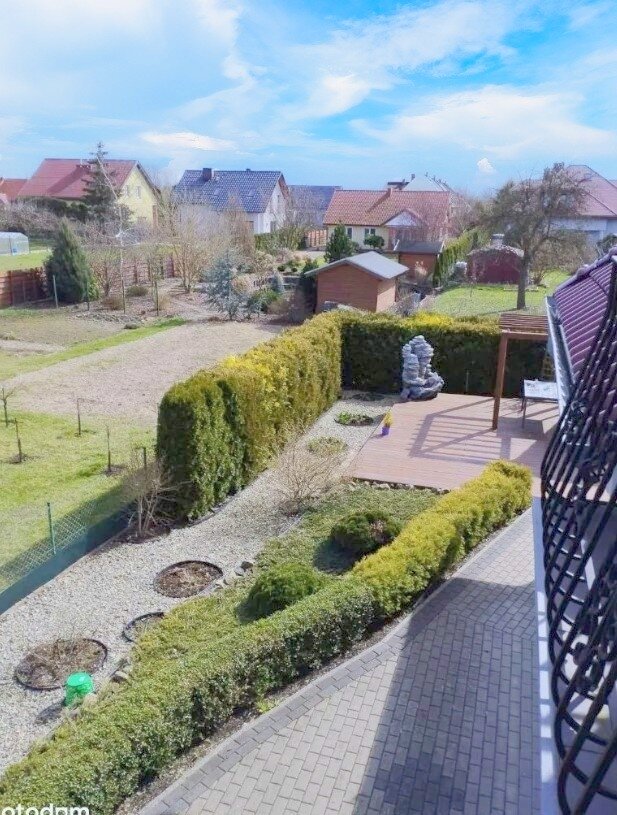 Energiebewusstes Einfamilienhaus in verkehrsgünstiger, ruhiger Lage