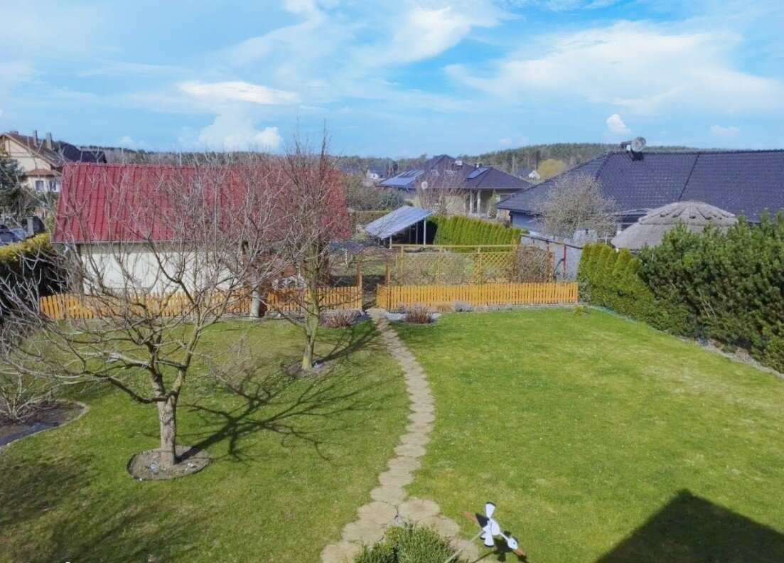 Energiebewusstes Einfamilienhaus in verkehrsgünstiger, ruhiger Lage