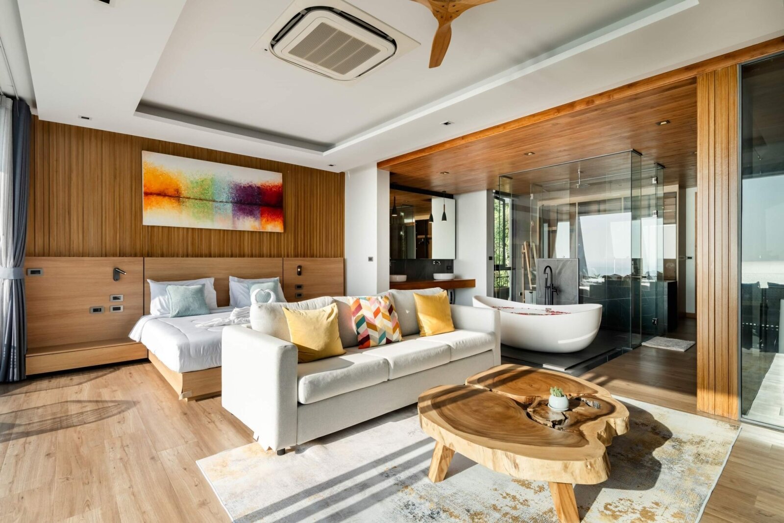 Opulente Residenz auf Koh Samui mit Meerblick und Pool