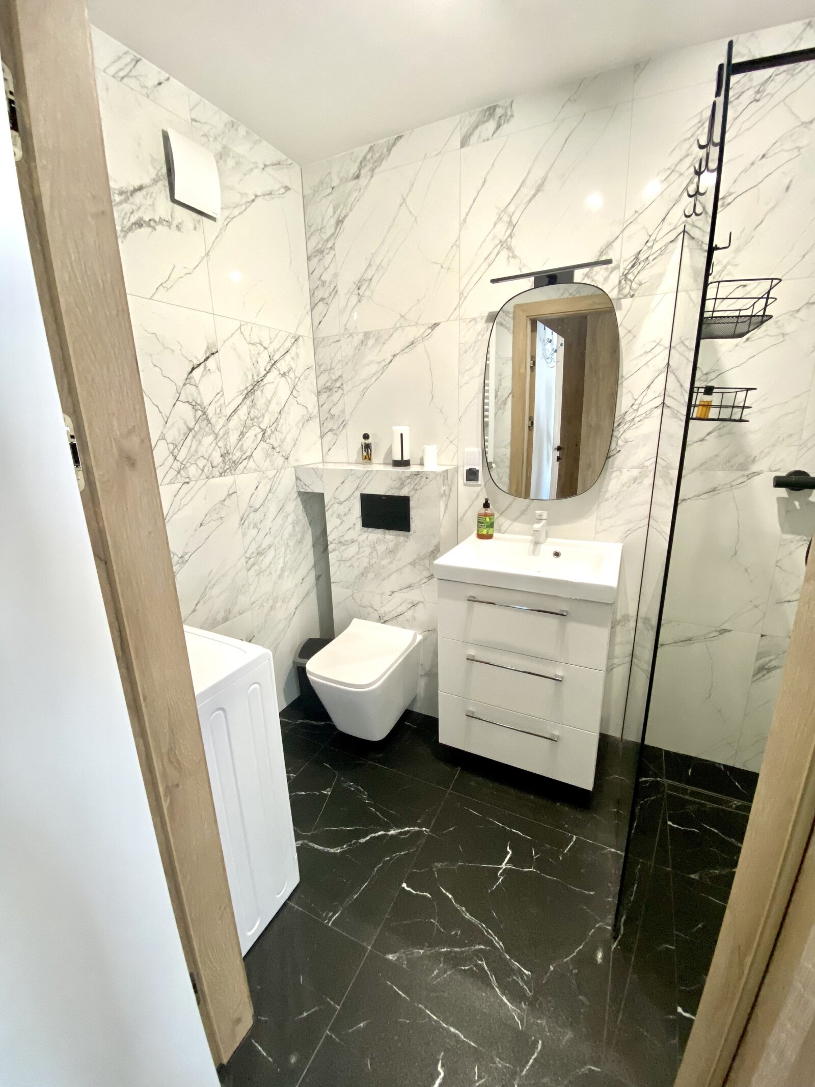 Barierrefreies Apartment mit Tiefgarage, Aufzug, Balkon und beheiztem Pool