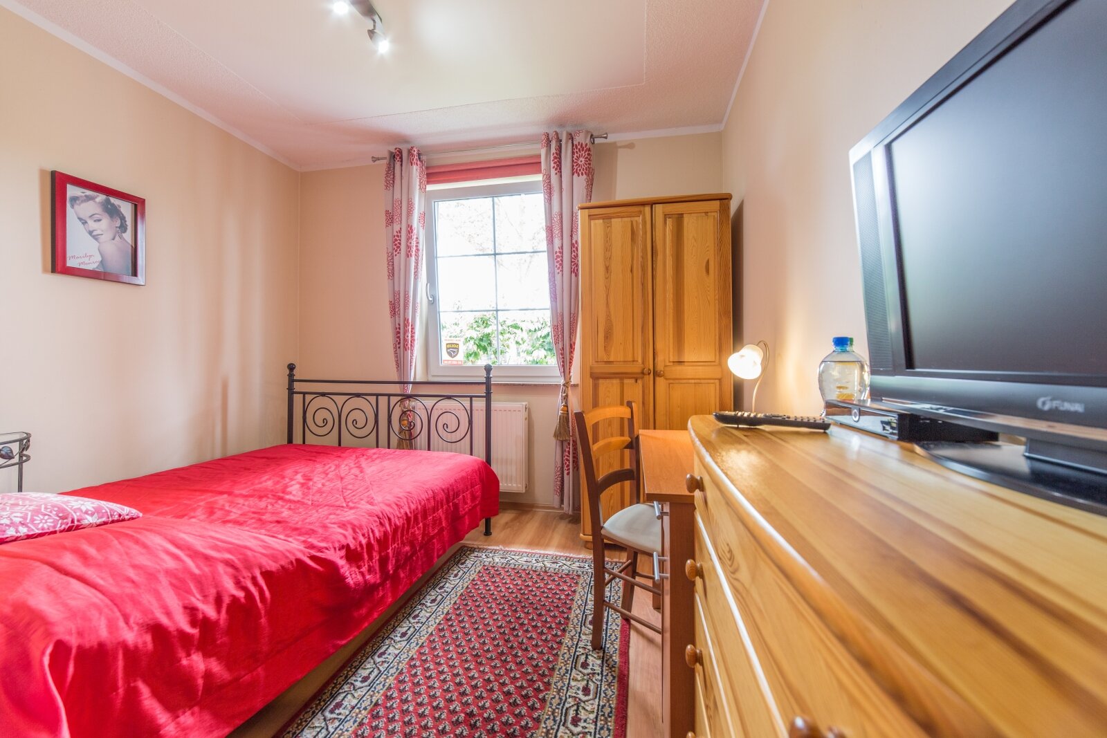 Ambitioniertes Landhaus am Meer für Gästehaus, Mehrgenerationen, Seniorenwohnen, Wohnen & Arbeiten